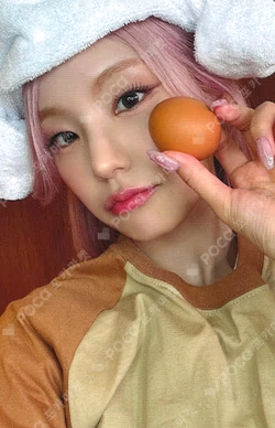 ITZY YEJI photocard image