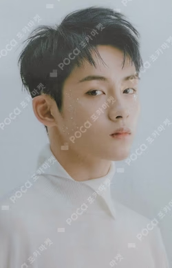 NCT WINWIN photocard image