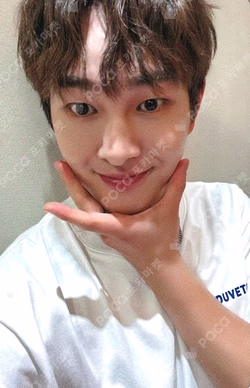 SHINee ONEW photocard image