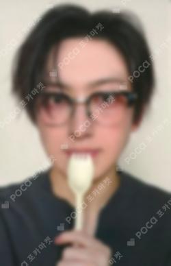 We on Fire UNIVERSAL LUCKY DRAW FUMA photocard image
