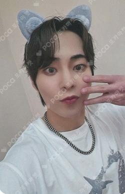 Interview X KPOP TOGETHER XIUMIN photocard image