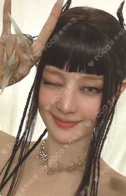 i-dle We are POP-UP minini We are PHOTO CARD HOLDER PLUSH KEYRING MINNIE photocard image
