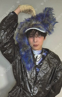 ATEEZ YUNHO photocard image
