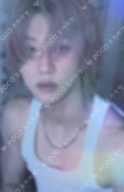 V8 Compact Ver. knpops THE 8 photocard image