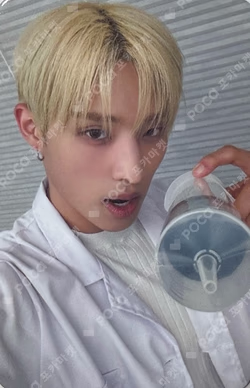 UNIQUE WHOSFAN KEEHO photocard image