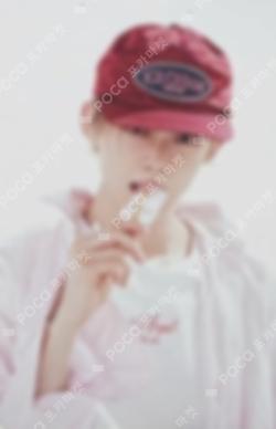 NO LABELS: PART 02 Photocard Case Ver. THEME 2 YEONJUN photocard image