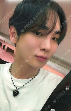 Pleasure Shop KMS Key photocard image