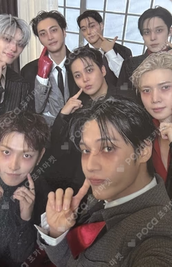 GOLDEN HOUR : Part.5 SET VER. ATEEZ OFFICIAL PLATFORM Unit photocard image