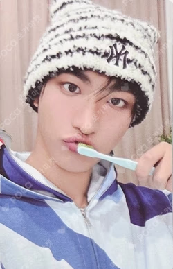 2026 ATEEZ FANMEETING [ATINY'S VOYAGE : TINY MYSTERY] IN SEOUL RANDOM PHOTOCARD PACK