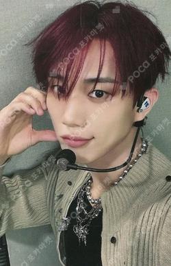 UNIQUE YIZHIYU INTAK photocard image