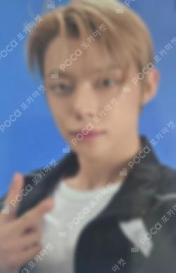 NO LABELS: PART 02 Compact Ver. dingo music GIFT YEONJUN photocard image