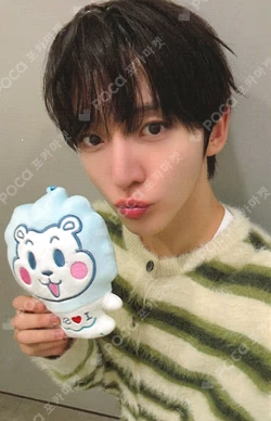KickFlip Donghyeon photocard image