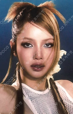 BLACKPINK LISA photocard image