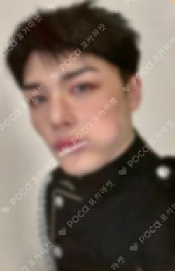 We on Fire WEVERSE JAPAN LUCKY DRAW MAKI photocard image