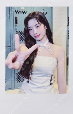 TWICE DAHYUN photocard image