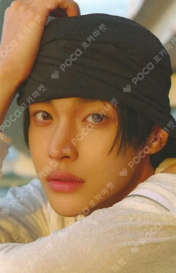 II TOWER RECORDS WONBIN photocard image
