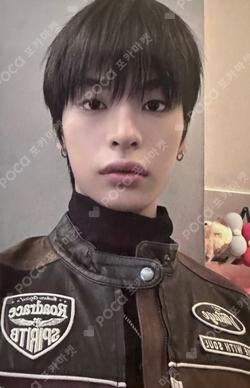 ROUTE ZERO : The ORA HIKER ver. YECHAN photocard image