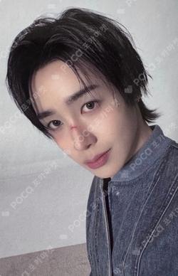 ROUTE ZERO : The ORA Special ver. HUNTER photocard image