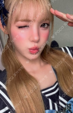Hearts2Hearts YUHA photocard image