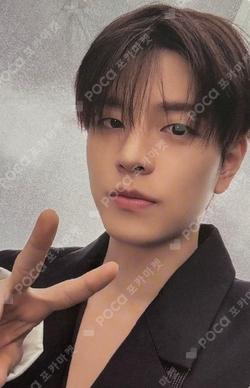 Stray Kids World Tour [RUN IT SEOUL] RING