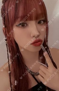 i-dle minini baby POP-UP REWARD YUQI photocard image