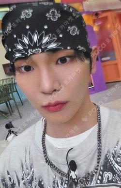SMTOWN LIVE 2025 in TOKYO RANDOM PHOTO CARD Key photocard image