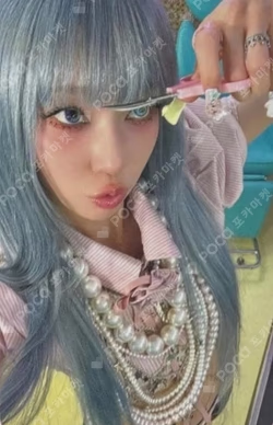 KISS N TELL Limited Edition Ver.