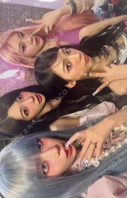 KISS N TELL Limited Edition Ver.