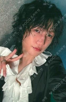 UNIQUE Whoop Japan Store JONGSEOB photocard image