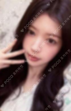 ILLIT MOKA photocard image