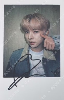NCT YUSHI photocard image