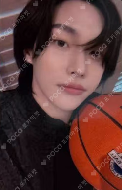 II Fantopia WONBIN photocard image