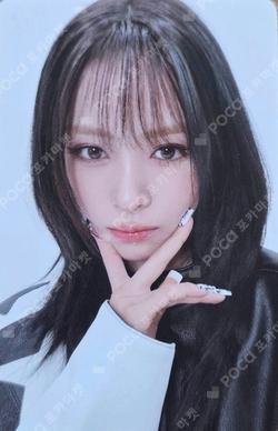 ITZY RYUJIN photocard image