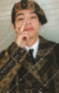 DICON PHOTOCARD 101 : CUSTOM BOOK / BEHIND BTS since 2018 (2018-2021 in USA)