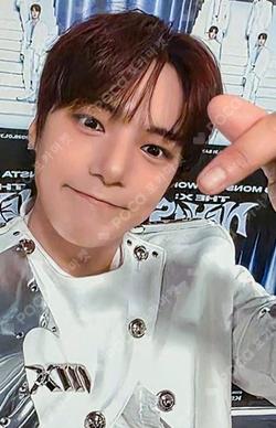 MONSTA X MINHYUK photocard image