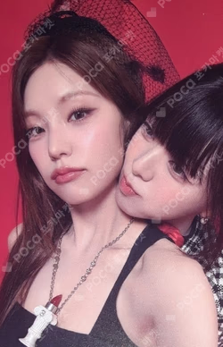 ITZY Unit photocard image