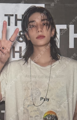 THIS & THAT POP-UP STORE T-SHIRT HYUNJIN photocard image