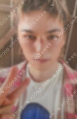 V8 KAKAO TALK VERNON photocard image