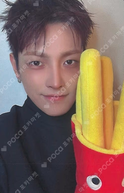 ATEEZ HONGJOONG photocard image