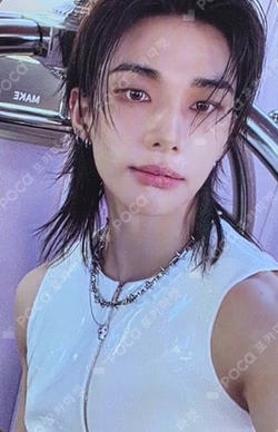THIS & THAT TRUCK VER. HYUNJIN photocard image