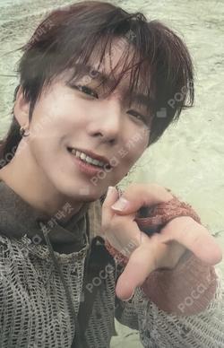BORDERLINE WITHMUU LUCKY DRAW KIHYUN photocard image