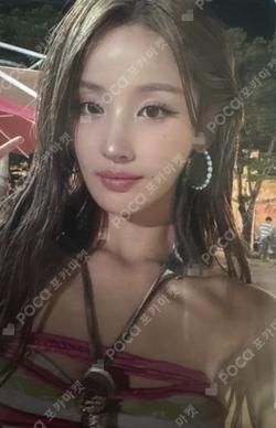 SWEAT KTOWN4U BELLE photocard image