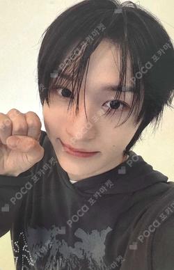 Flip it, Kick it! Blue Dream Media Donghwa photocard image