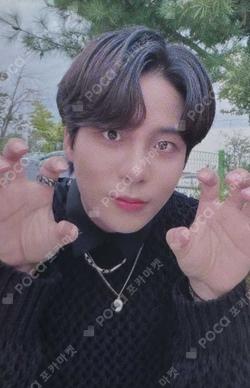 ATEEZ JONGHO photocard image