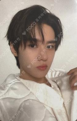 Vision Wings APPLEMUSIC KUN photocard image
