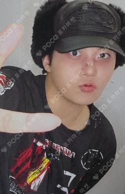 ATEEZ JONGHO photocard image