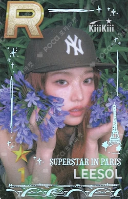 SUPERSTAR IN PARIS