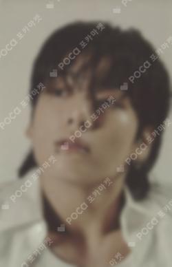 GOLDEN : The Moments WEVERSE