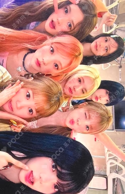ICONIC HEART UNIVERSAL LUCKY DRAW Unit photocard image