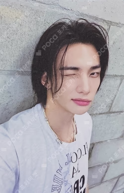 Stray Kids HYUNJIN photocard image